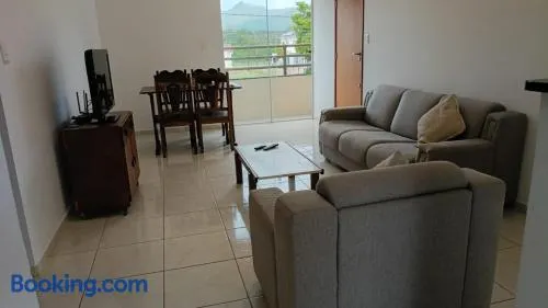 Apartamento de 2 quartos com 2 vagas de garagem - Image 1
