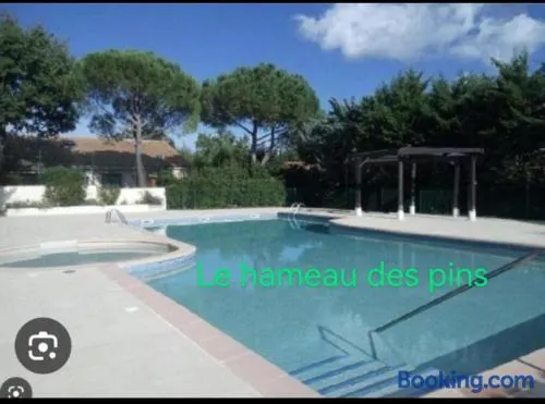 Petite maison à la campagne barbecue détente - Image 1