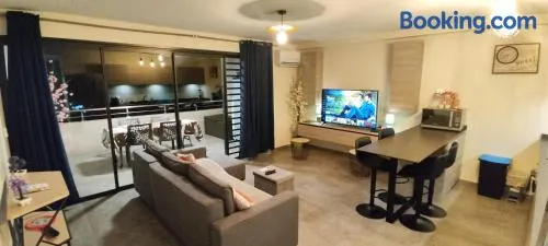 Charmant F2 à SkyNui, piscine de 25m et vue mer - Image 1