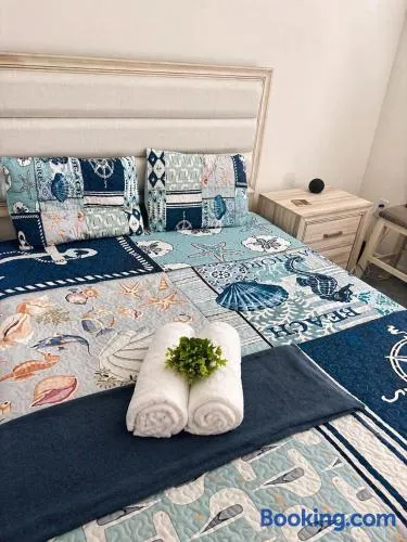 Budget Cozy Room Near Orlando - Image 1