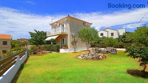 Moriana Stone Villa, panoramic view and garden - Image 1