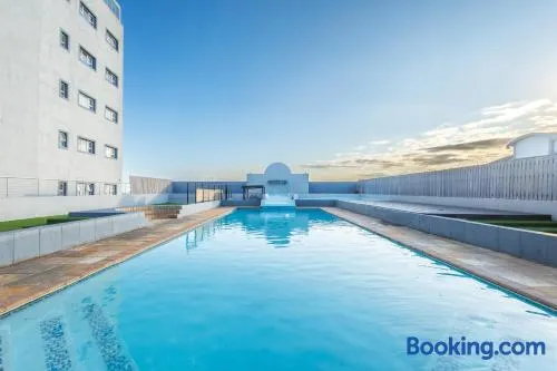 Elegant Emerald Stay at Ridgeton Modern Two Bedroom Apartment in the Heart of Umhlanga Ridge Sleeps 6 - Image 1