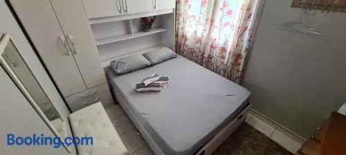 Apartamento na Serra 2 quartos - Image 1