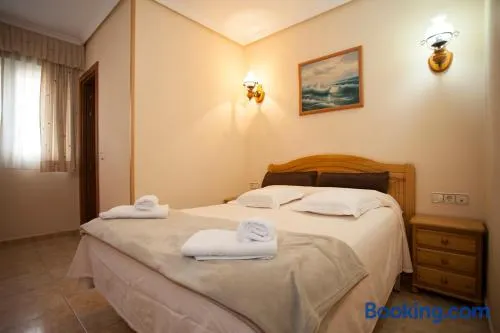 Hospedaje Los Rosales - Image 1