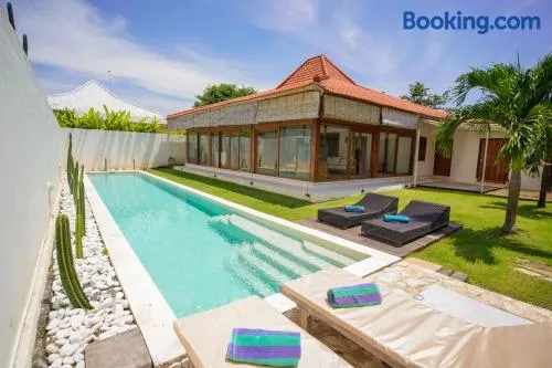 Villa Ale Bingin - Image 1