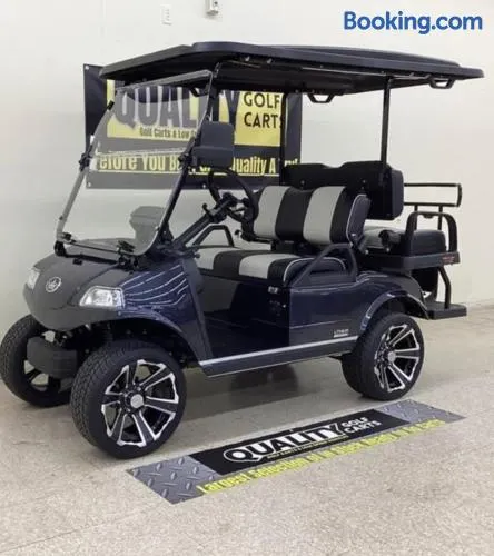 Cozy Family Stay- Queen-Double-Twins Bed- Full Kitchen-Netflix-Golf Cart-WiFi - Image 1