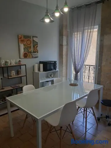 Maison de ville dans une citée médiévale - Image 1