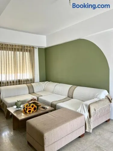Comfortable and Fresh Apartment - Image 1