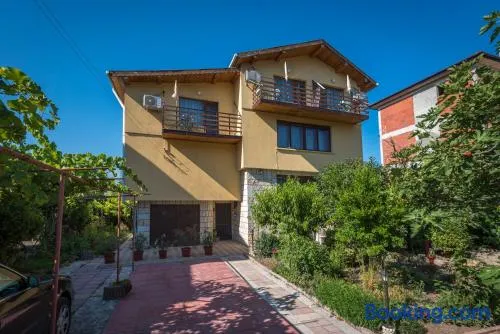 Guest House Sun - Image 1