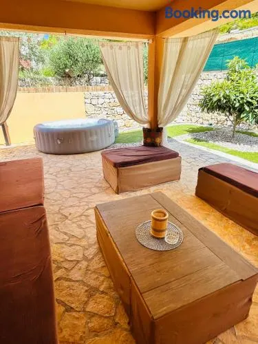 Apartment Alja, Sara i Nevio jacuzzi - Image 1