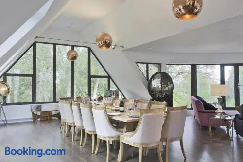 6 Bed in Lavenham oc-stofa - Image 1