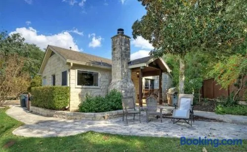 Buda Casita - Image 1