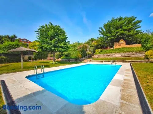 Duplex con piscina en Rubí - Image 1