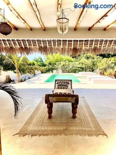 Beba.Beach.House - Image 1