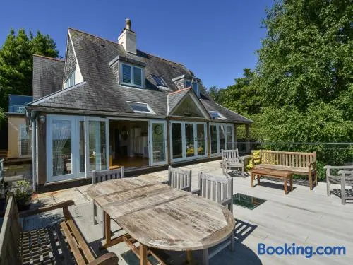 Dove Cottage - Image 1