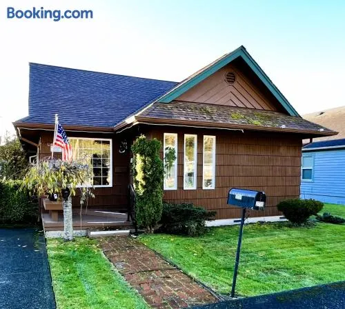Leah's Homestay in Hoquiam - Image 1