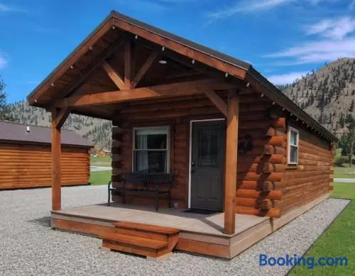 Micham's Clark Fork River Retreat - River Front Cabin 1 - Image 1