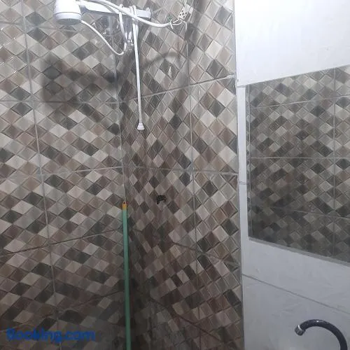 Quartos na Band - Image 1