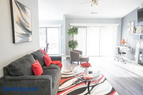 Cozy home, 10 minutes away from downtown - Image 1