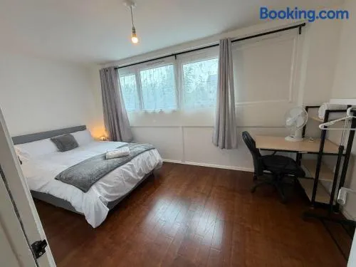 Wimbledon House For 6 People - Image 1