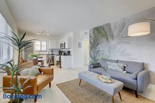 Beachy&Boho apt for 6 people with kitchen and pool - Image 1
