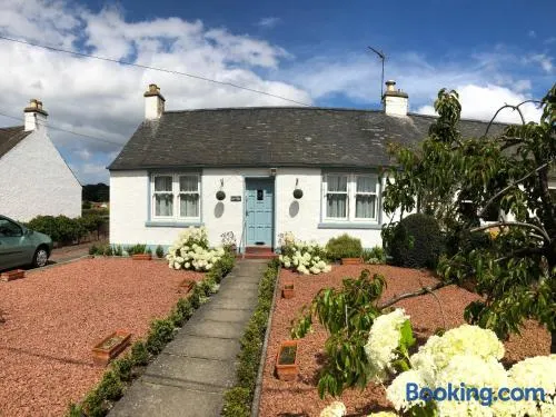 Lynn Cottage - Image 1