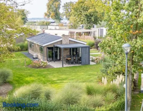 Nieuw! 6-persoons chalet aan het Veluwemeer dichtbij Harderwijk, Amersfoort en Zwolle - Image 1