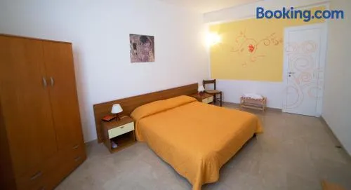 Orange Paradise b&b - Image 1