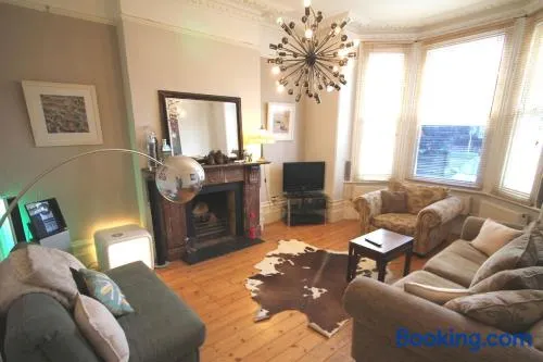 SW4 Apartment Clapham Common - Image 1