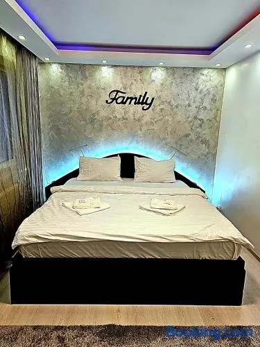 Luxury Paul apartment green, private & accessible - Image 1