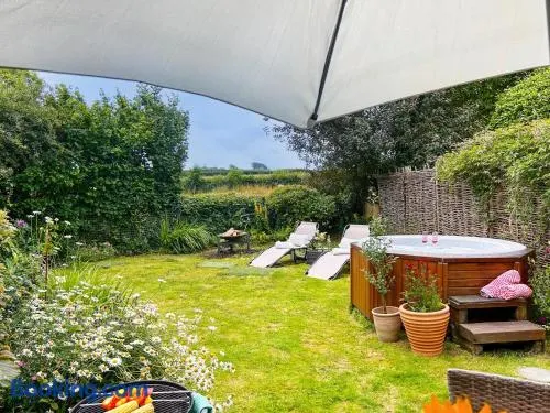 1 Bed in Torrington oc-88055 - Image 1
