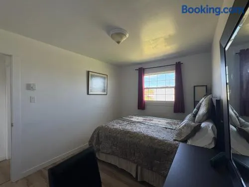 Three bedrooms cozy home - Image 1