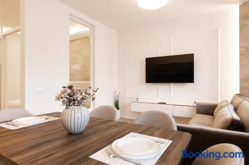 Nest Inn Satin Studio - Image 1