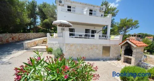 Apartmani Cesarec - Image 1