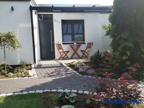 Bungalow Am Stadtwald, 24h Check-In - Image 1