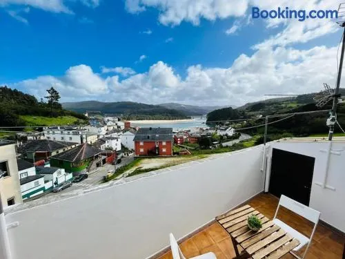 Apartamentos Ría do Barqueiro - Gran apartamento completo con terraza en O Barqueiro - Image 1