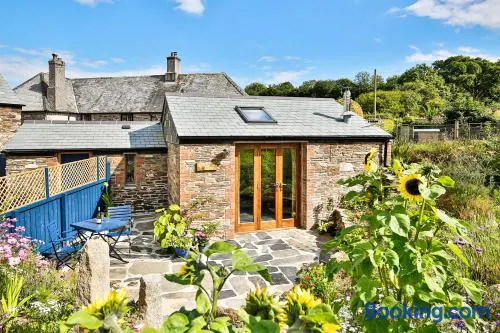 Cornwall cottage The Old Piggery - Image 1