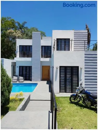 Casa Temporada Ibiúna - Sito dos Pessegueiros - Image 1