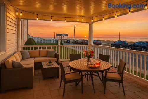 Beautiful Bradley Beach Views, Unbeatable Dream Porch, New Grill, 6 Badges - Image 1