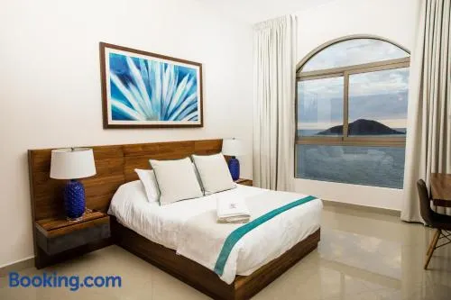 Petit Luxe Las Gavias Penthouse - Image 1