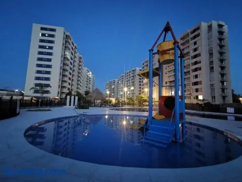 Apartamento nuevo - Amoblado en Puerto azul - Club House Piscina, Futbol, Jacuzzi, Voley playa - Image 1