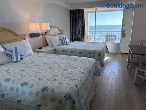 Cozy Studio with Direct Ocean View - Image 1