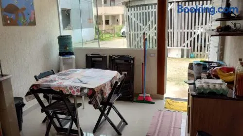 Casa pé na areia no Estaleiro - Image 1