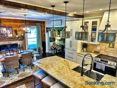 Six Keys, boutique style home! Sleeps up to 7! - Image 1