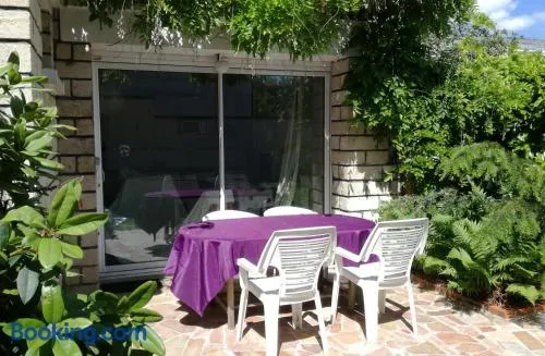 Nice family studio in villa Sceaux 600m RER B direct to Notre-Dame - Image 1