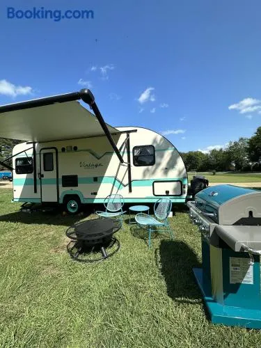 Blue Diamond RV at Diamond Glamping - Image 1