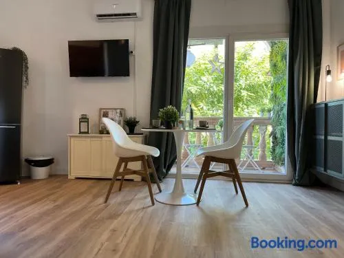 Apartament de la Madrona 1st floor Easy street parking - Image 1