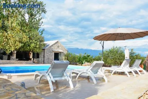 Holiday Home Sweet Dreams - Image 1