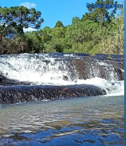 Casa de Campo Tres Pinheiros - Image 1
