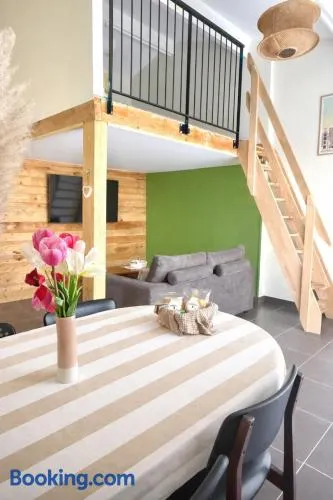 Logement climatisé en campagne proche rivière - Image 1